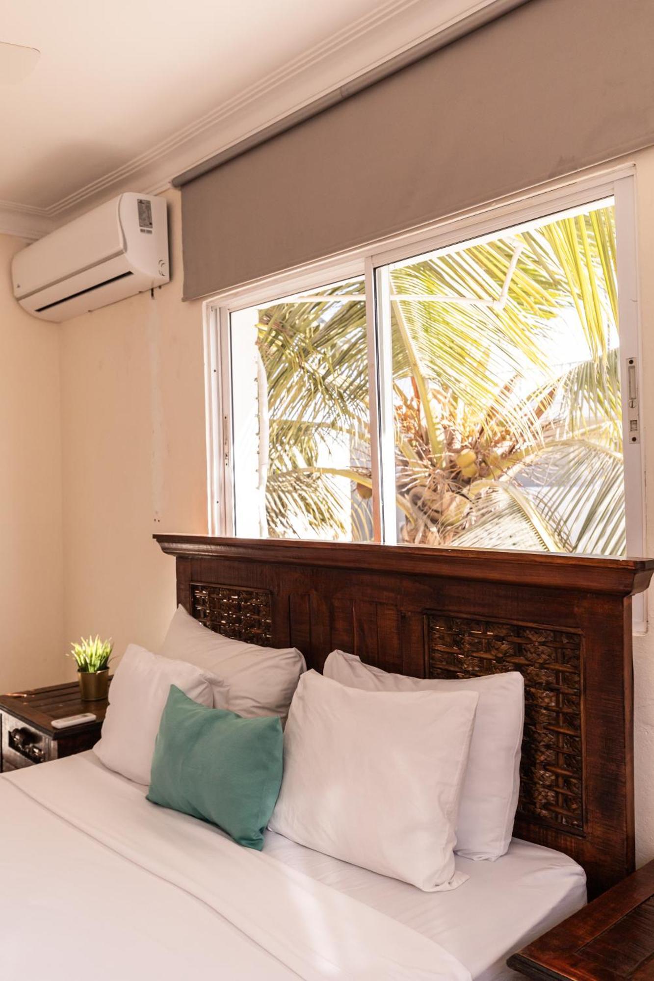 Hostal Las Rosas De Punta Cana Exterior foto